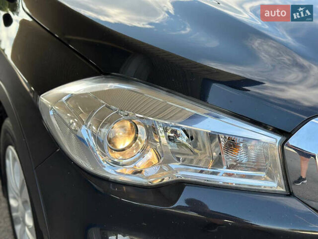 Черный Сузуки СХ4, объемом двигателя 1.59 л и пробегом 77 тыс. км за 14499 $, фото 41 на Automoto.ua