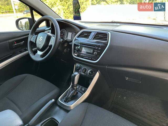 Черный Сузуки СХ4, объемом двигателя 1.59 л и пробегом 77 тыс. км за 14499 $, фото 24 на Automoto.ua