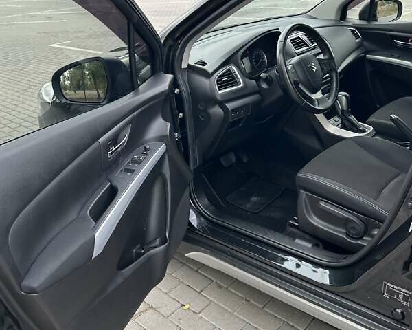 Черный Сузуки СХ4, объемом двигателя 1.59 л и пробегом 70 тыс. км за 18900 $, фото 11 на Automoto.ua