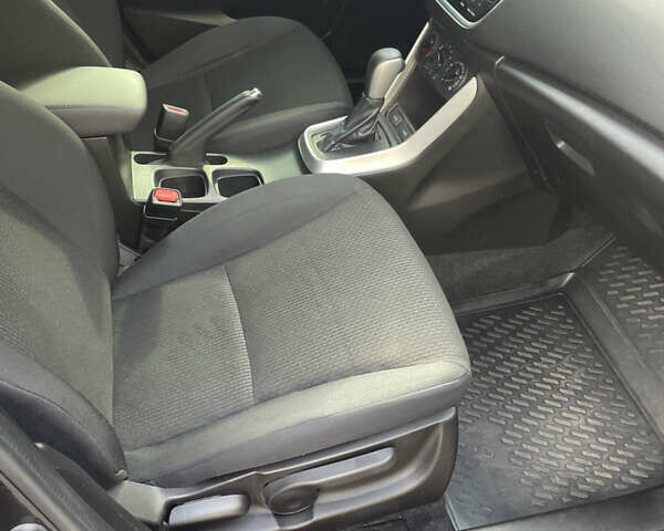 Черный Сузуки СХ4, объемом двигателя 1.59 л и пробегом 99 тыс. км за 15799 $, фото 10 на Automoto.ua