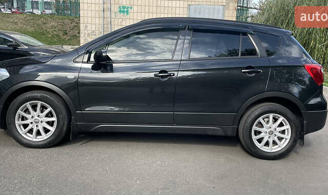 Черный Сузуки СХ4, объемом двигателя 1.59 л и пробегом 99 тыс. км за 15799 $, фото 5 на Automoto.ua