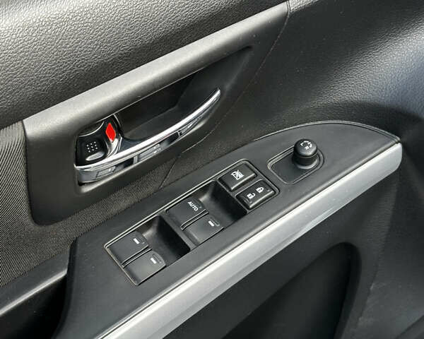 Коричневий Сузукі СХ4, об'ємом двигуна 1.59 л та пробігом 144 тис. км за 15500 $, фото 6 на Automoto.ua