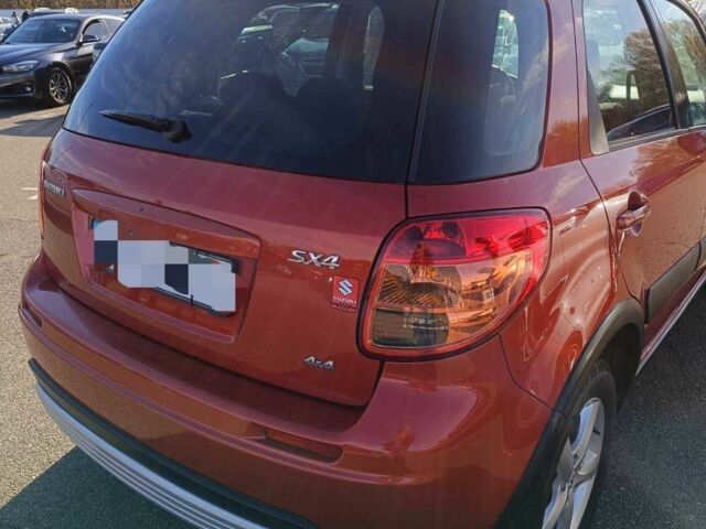 Красный Сузуки СХ4, объемом двигателя 0 л и пробегом 184 тыс. км за 6200 $, фото 5 на Automoto.ua