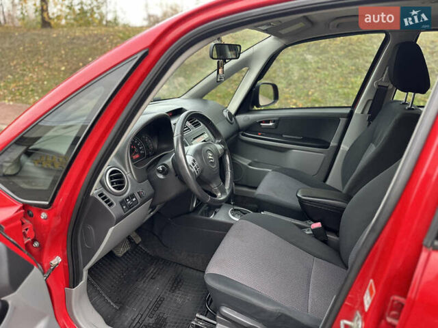 Сузуки СХ4 2008 в Киеве на Automoto.ua Красный Сузуки СХ4, объемом двигателя 1.6 л и пробегом 170 тыс. км за 7550 $, фото 19 на Automoto.ua
