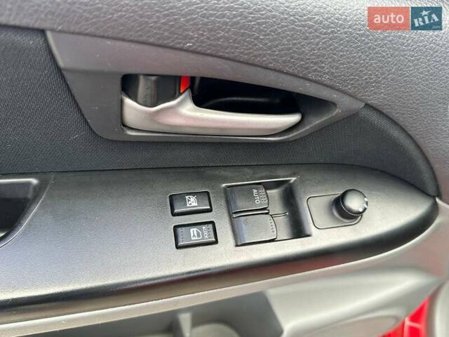 Красный Сузуки СХ4, объемом двигателя 1.6 л и пробегом 183 тыс. км за 6500 $, фото 12 на Automoto.ua