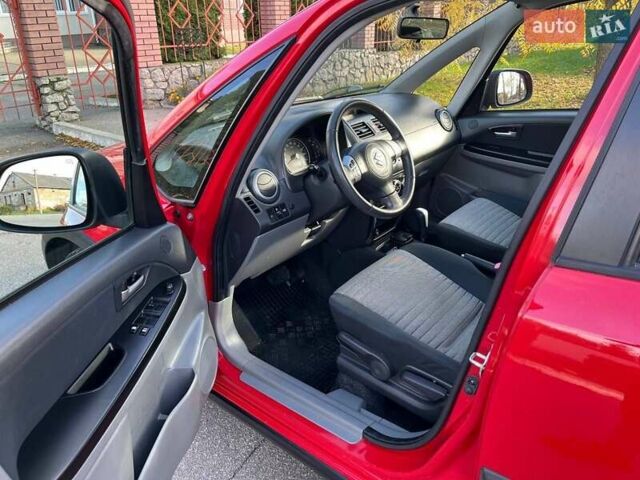 Червоний Сузукі СХ4, об'ємом двигуна 1.6 л та пробігом 101 тис. км за 7700 $, фото 8 на Automoto.ua