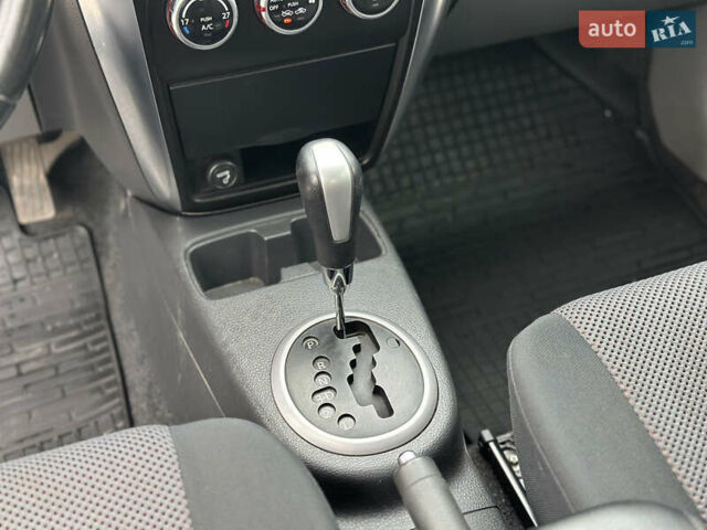 Сузуки СХ4 2008 в Киеве на Automoto.ua Красный Сузуки СХ4, объемом двигателя 1.6 л и пробегом 170 тыс. км за 7550 $, фото 35 на Automoto.ua