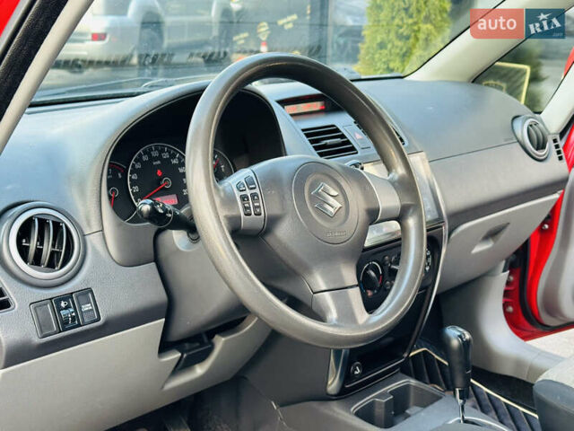 Красный Сузуки СХ4, объемом двигателя 1.6 л и пробегом 180 тыс. км за 7900 $, фото 13 на Automoto.ua