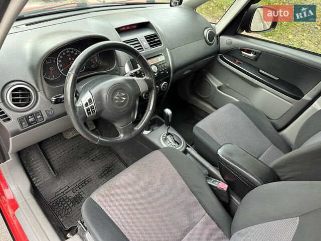 Сузуки СХ4 2008 в Киеве на Automoto.ua Красный Сузуки СХ4, объемом двигателя 1.6 л и пробегом 170 тыс. км за 7550 $, фото 23 на Automoto.ua