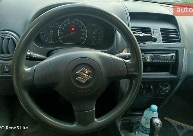 Сузукі СХ4 2008 у Києві на Automoto.ua Червоний Сузукі СХ4, об'ємом двигуна 1.59 л та пробігом 282 тис. км за 5200 $, фото 5 на Automoto.ua