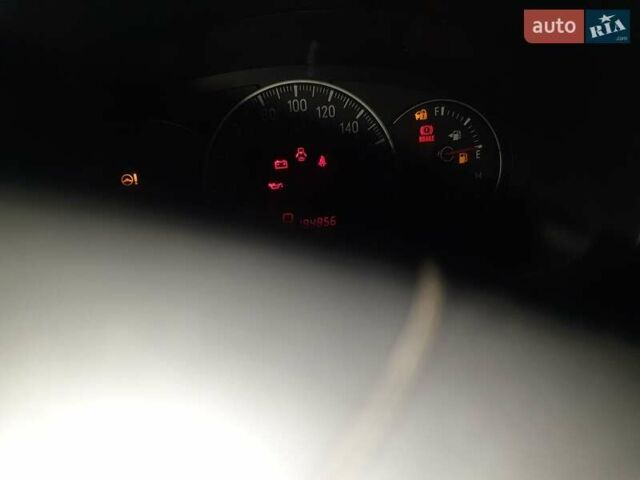 Красный Сузуки СХ4, объемом двигателя 1.6 л и пробегом 195 тыс. км за 4300 $, фото 8 на Automoto.ua