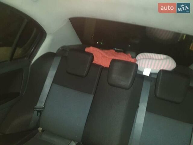 Красный Сузуки СХ4, объемом двигателя 1.6 л и пробегом 195 тыс. км за 4300 $, фото 5 на Automoto.ua