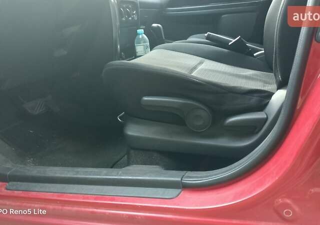 Сузукі СХ4 2008 у Києві на Automoto.ua Червоний Сузукі СХ4, об'ємом двигуна 1.59 л та пробігом 282 тис. км за 5200 $, фото 4 на Automoto.ua