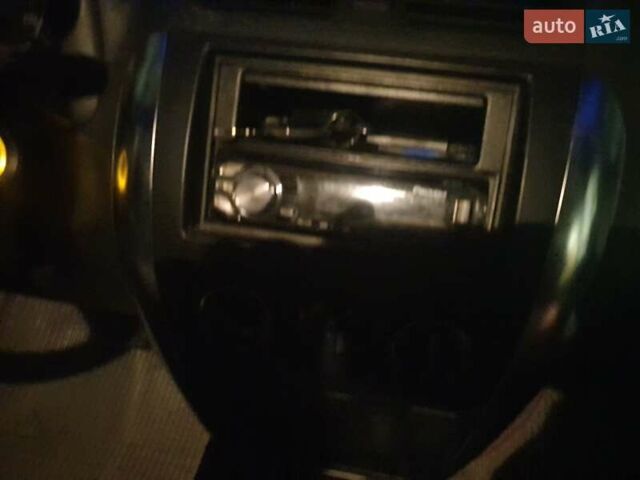 Красный Сузуки СХ4, объемом двигателя 1.6 л и пробегом 195 тыс. км за 4300 $, фото 14 на Automoto.ua