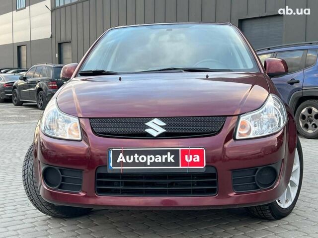 Сузукі СХ4 2010 у Львові на Automoto.ua Червоний Сузукі СХ4, об'ємом двигуна 2 л та пробігом 231 тис. км за 5190 $, фото 11 на Automoto.ua