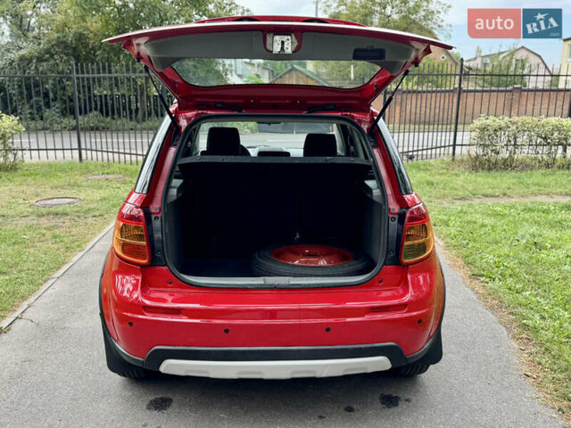 Червоний Сузукі СХ4, об'ємом двигуна 1.6 л та пробігом 166 тис. км за 9000 $, фото 46 на Automoto.ua