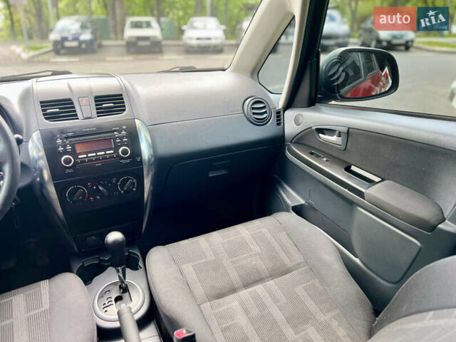 Красный Сузуки СХ4, объемом двигателя 2 л и пробегом 191 тыс. км за 7200 $, фото 25 на Automoto.ua