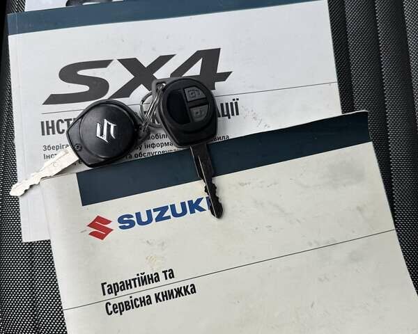 Красный Сузуки СХ4, объемом двигателя 1.6 л и пробегом 167 тыс. км за 10650 $, фото 43 на Automoto.ua