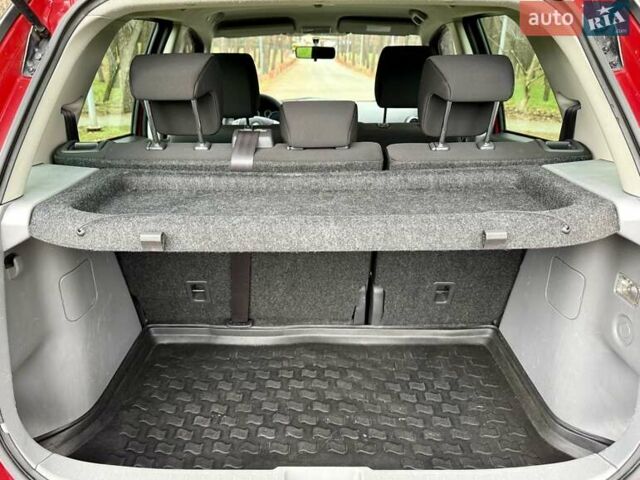 Червоний Сузукі СХ4, об'ємом двигуна 1.6 л та пробігом 167 тис. км за 10599 $, фото 9 на Automoto.ua