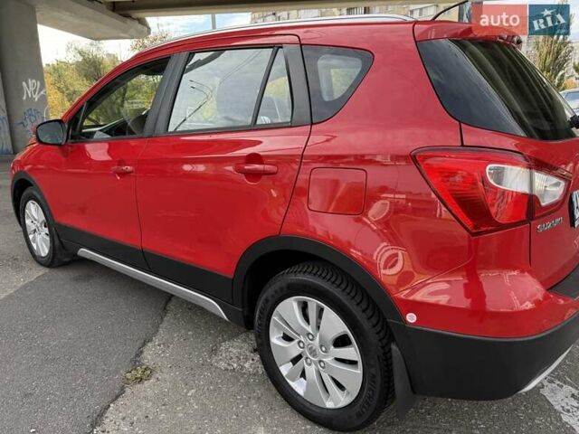 Сузуки СХ4 2015 в Киеве на Automoto.ua Красный Сузуки СХ4, объемом двигателя 1.59 л и пробегом 45 тыс. км за 14500 $, фото 8 на Automoto.ua