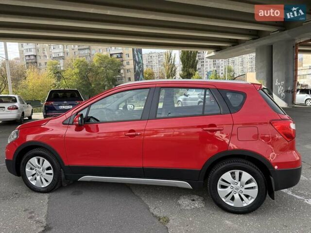 Сузуки СХ4 2015 в Киеве на Automoto.ua Красный Сузуки СХ4, объемом двигателя 1.59 л и пробегом 45 тыс. км за 14500 $, фото 6 на Automoto.ua