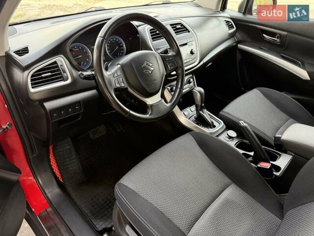 Сузуки СХ4 2015 в Киеве на Automoto.ua Красный Сузуки СХ4, объемом двигателя 1.59 л и пробегом 45 тыс. км за 14500 $, фото 25 на Automoto.ua