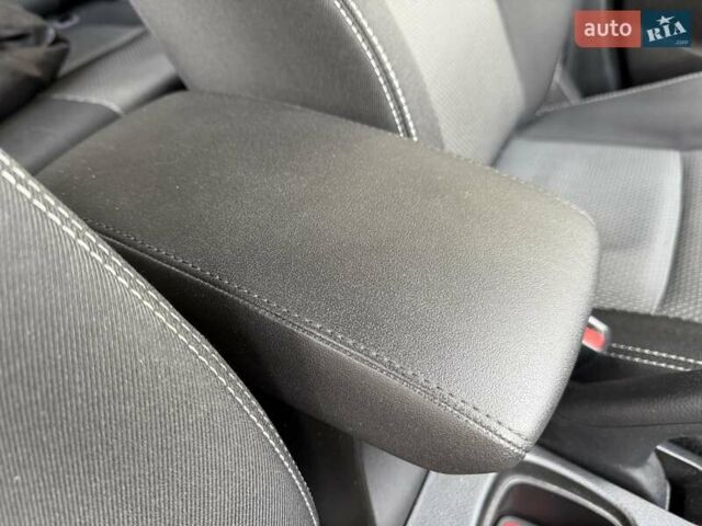 Сузуки СХ4 2015 в Киеве на Automoto.ua Красный Сузуки СХ4, объемом двигателя 1.59 л и пробегом 45 тыс. км за 14500 $, фото 45 на Automoto.ua
