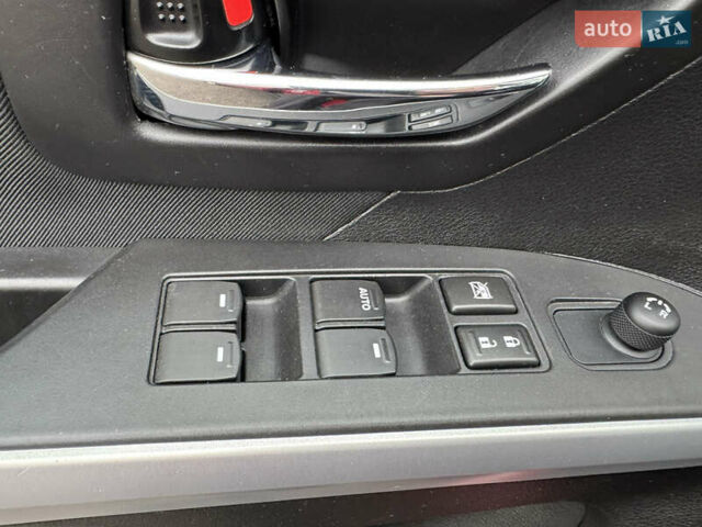 Красный Сузуки СХ4, объемом двигателя 1.6 л и пробегом 45 тыс. км за 15900 $, фото 45 на Automoto.ua