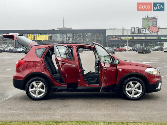 Красный Сузуки СХ4, объемом двигателя 1.6 л и пробегом 45 тыс. км за 15900 $, фото 14 на Automoto.ua
