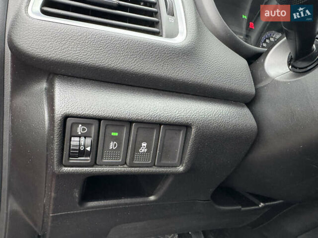 Красный Сузуки СХ4, объемом двигателя 1.6 л и пробегом 45 тыс. км за 15900 $, фото 44 на Automoto.ua