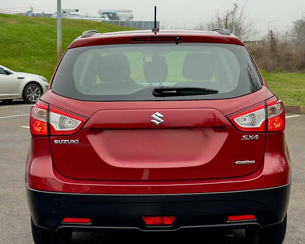 Красный Сузуки СХ4, объемом двигателя 1.6 л и пробегом 45 тыс. км за 15900 $, фото 5 на Automoto.ua