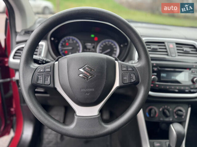Красный Сузуки СХ4, объемом двигателя 1.6 л и пробегом 45 тыс. км за 15900 $, фото 39 на Automoto.ua