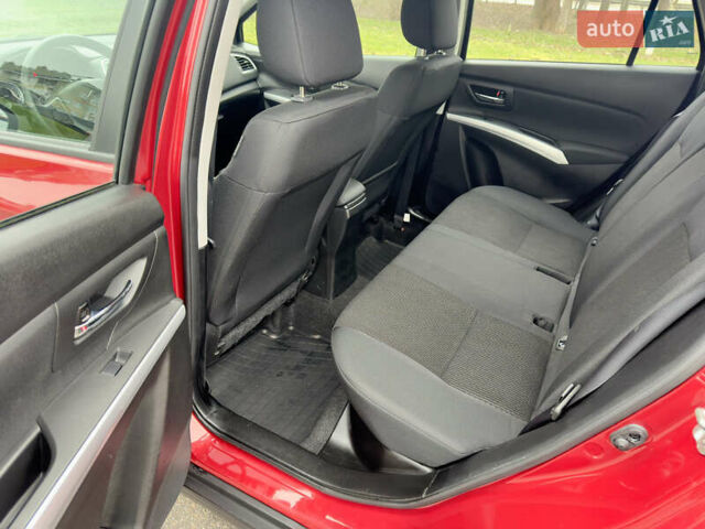 Красный Сузуки СХ4, объемом двигателя 1.6 л и пробегом 45 тыс. км за 15900 $, фото 30 на Automoto.ua