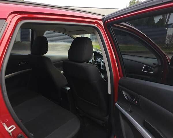 Красный Сузуки СХ4, объемом двигателя 1.59 л и пробегом 109 тыс. км за 15500 $, фото 7 на Automoto.ua