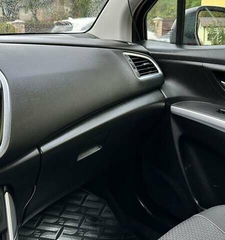 Красный Сузуки СХ4, объемом двигателя 1.59 л и пробегом 59 тыс. км за 17000 $, фото 9 на Automoto.ua