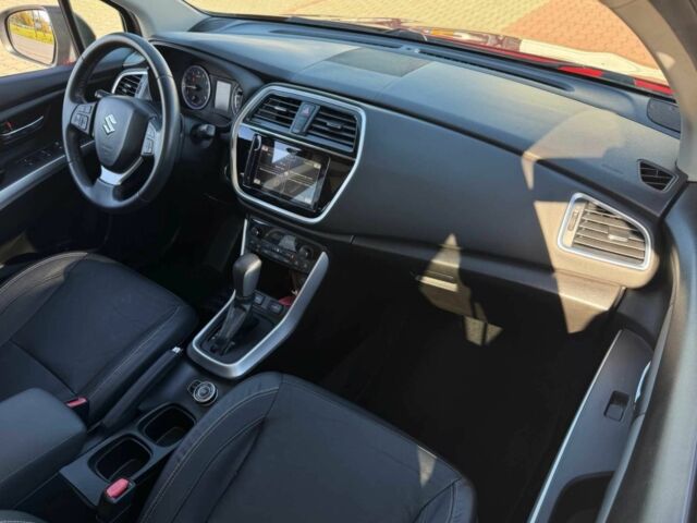 Красный Сузуки СХ4, объемом двигателя 1.4 л и пробегом 43 тыс. км за 6700 $, фото 4 на Automoto.ua