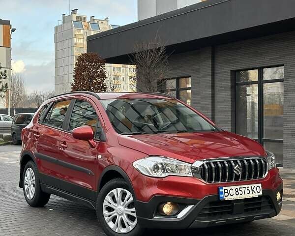 Красный Сузуки СХ4, объемом двигателя 1.59 л и пробегом 28 тыс. км за 17399 $, фото 2 на Automoto.ua