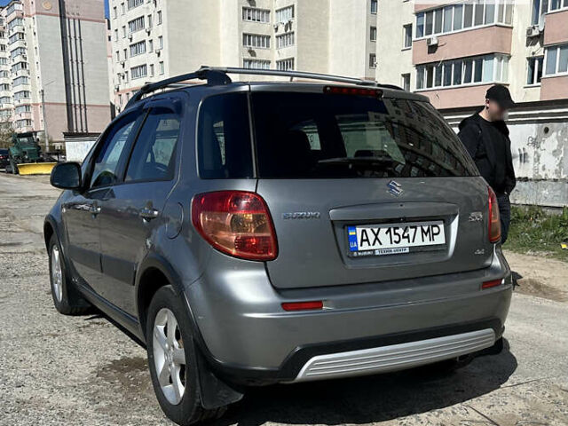 Сузукі СХ4, об'ємом двигуна 1.59 л та пробігом 182 тис. км за 7500 $, фото 4 на Automoto.ua