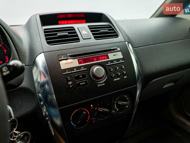 Сузуки СХ4 2008 в Киеве на Automoto.ua Сузуки СХ4, объемом двигателя 1.6 л и пробегом 135 тыс. км за 7393 $, фото 13 на Automoto.ua