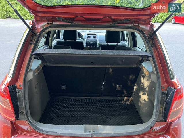 Сузуки СХ4, объемом двигателя 1.6 л и пробегом 187 тыс. км за 6700 $, фото 7 на Automoto.ua