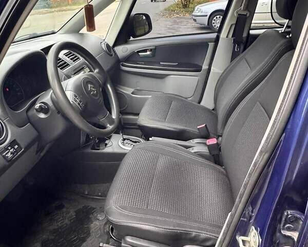 Сузуки СХ4, объемом двигателя 1.6 л и пробегом 221 тыс. км за 7200 $, фото 8 на Automoto.ua