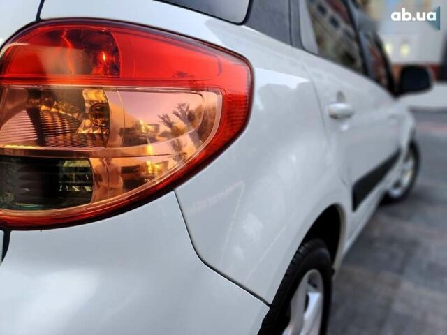 Сузуки СХ4, объемом двигателя 0 л и пробегом 192 тыс. км за 5990 $, фото 18 на Automoto.ua
