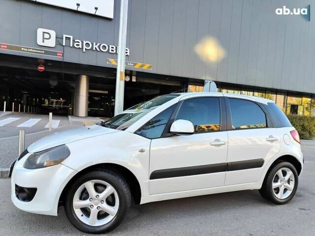 Сузуки СХ4, объемом двигателя 1.6 л и пробегом 192 тыс. км за 5990 $, фото 8 на Automoto.ua