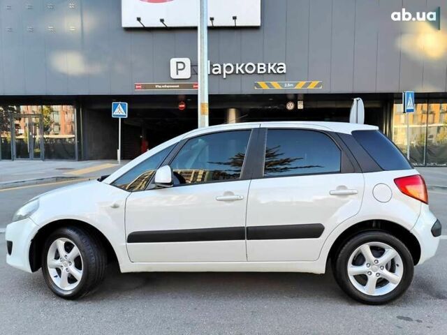 Сузуки СХ4, объемом двигателя 1.6 л и пробегом 192 тыс. км за 5990 $, фото 9 на Automoto.ua