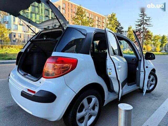 Сузуки СХ4, объемом двигателя 1.6 л и пробегом 192 тыс. км за 5990 $, фото 22 на Automoto.ua