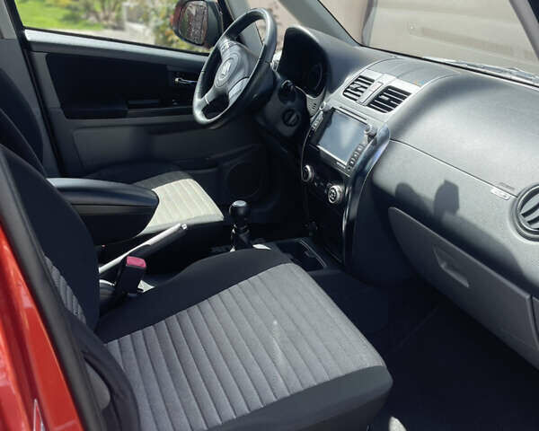 Сузуки СХ4, объемом двигателя 1.6 л и пробегом 162 тыс. км за 10500 $, фото 12 на Automoto.ua