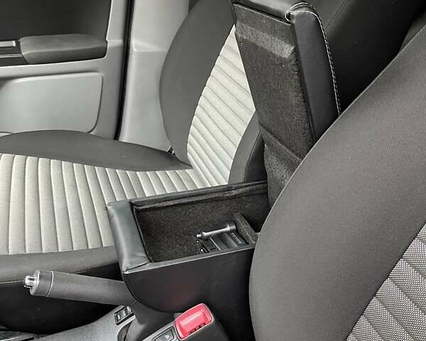 Сузуки СХ4, объемом двигателя 0 л и пробегом 151 тыс. км за 10600 $, фото 23 на Automoto.ua