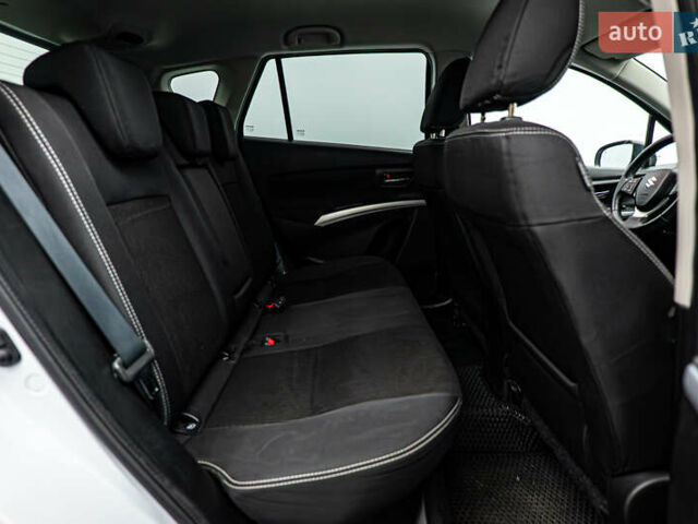 Сузуки СХ4, объемом двигателя 1.6 л и пробегом 128 тыс. км за 16464 $, фото 18 на Automoto.ua