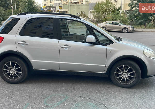 Сузуки СХ4 2007 в Киеве на Automoto.ua Серый Сузуки СХ4, объемом двигателя 1.6 л и пробегом 154 тыс. км за 6800 $, фото 1 на Automoto.ua