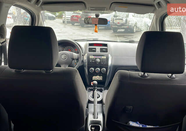 Сузуки СХ4 2007 в Киеве на Automoto.ua Серый Сузуки СХ4, объемом двигателя 1.6 л и пробегом 154 тыс. км за 6800 $, фото 7 на Automoto.ua